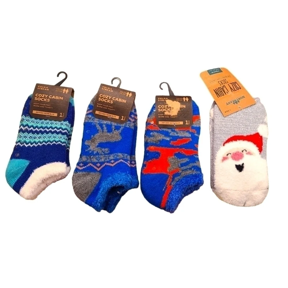 4 pairs of Cozy Cabin Socks, Size Youth Shoe 10 - 4